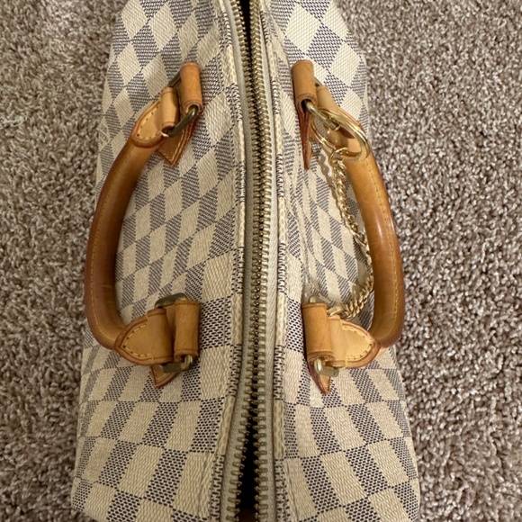 Louis Vuitton Speedy 25 - Picture 5 of 9